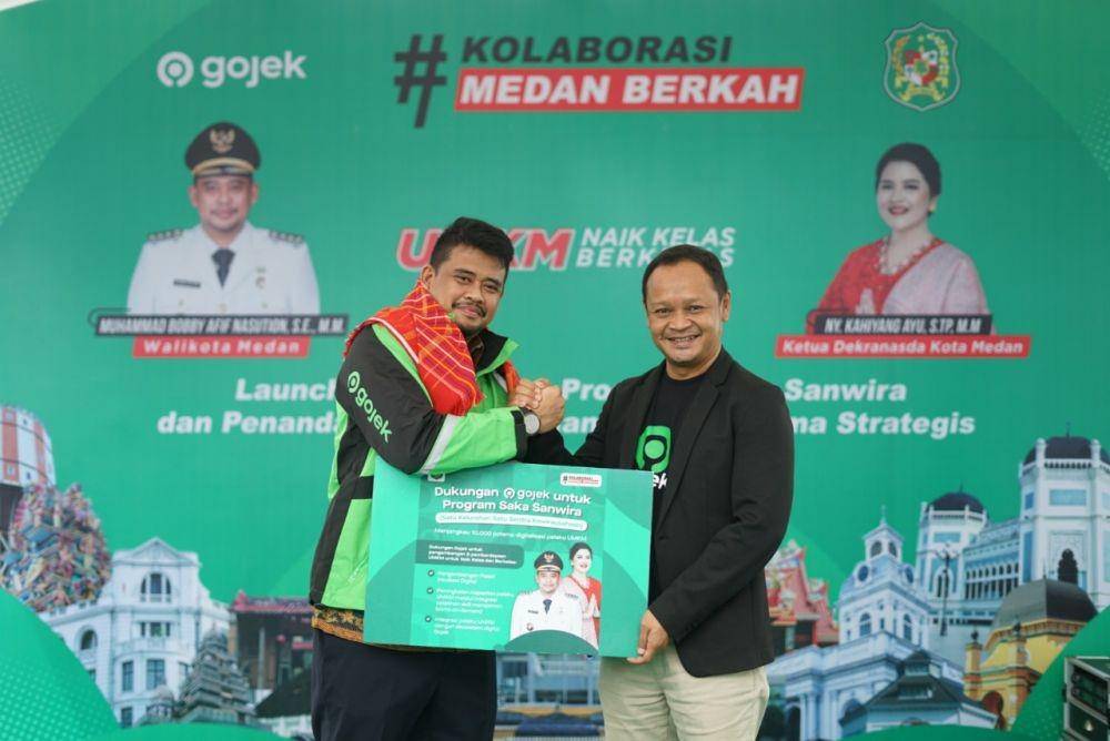 Gojek dan Pemko Medan jalin kerjasama strategis dalam Program Sakasanwira atau Satu Kelurahan Satu Sentra Kewirausahaan. (Dok. Gojek)