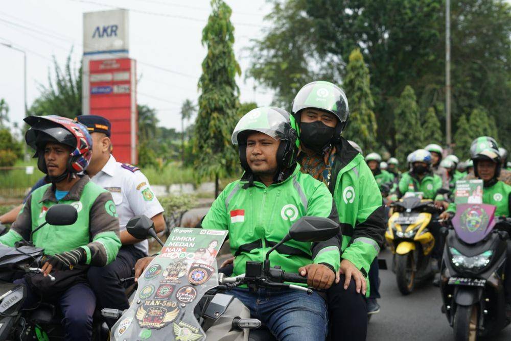 Gojek dan Pemko Medan jalin kerjasama strategis dalam Program Sakasanwira atau Satu Kelurahan Satu Sentra Kewirausahaan. (Dok. Gojek)
