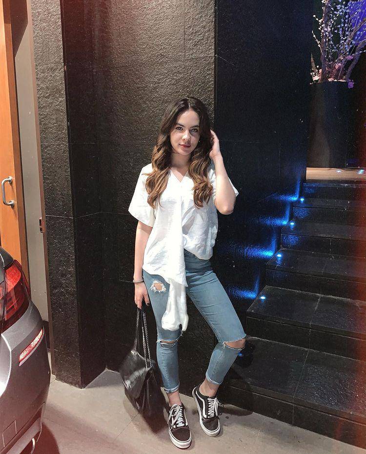 OOTD ala Steffi Zamora (instagram.com/steffizamoraaa)