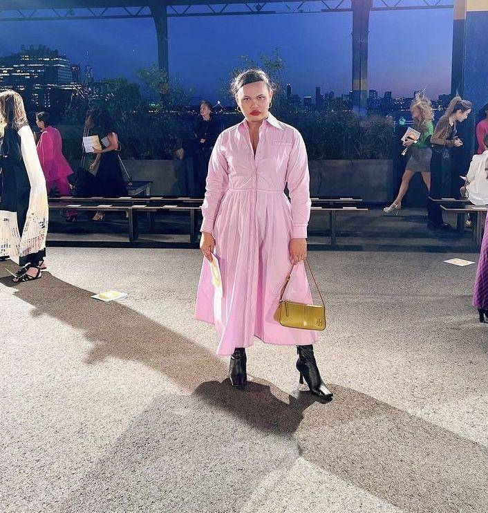 Wanda Hara di NYFW 2022 (instagram.com/wanda_haraa)