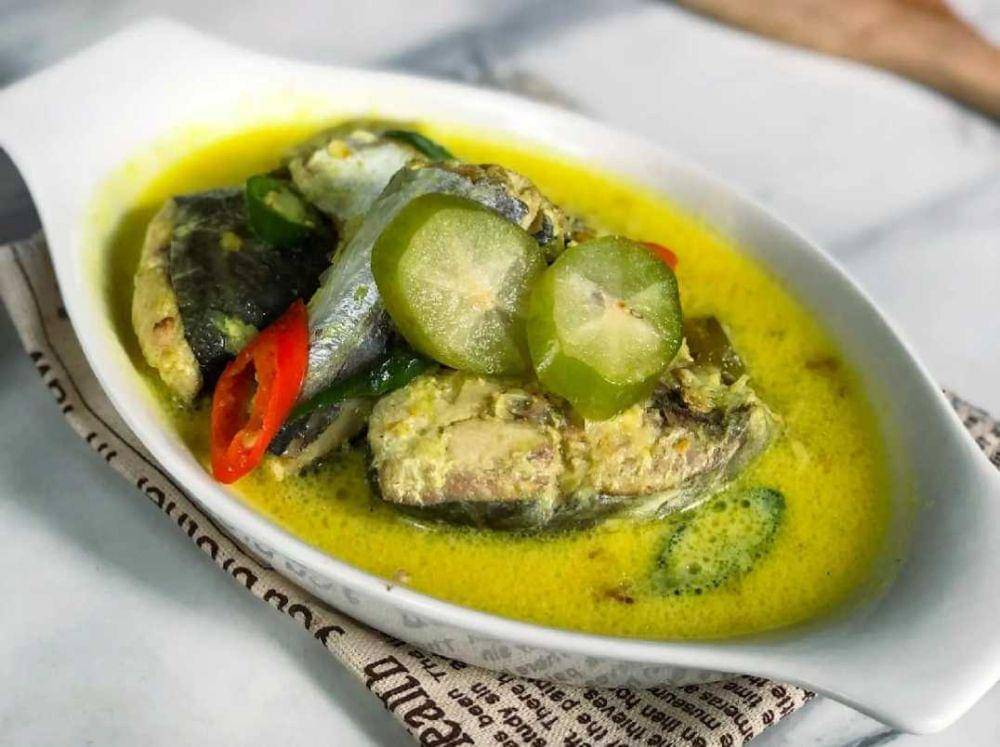 ikan tenggiri kuah kuning (yummy.co.id/Sukma_Cuisine)