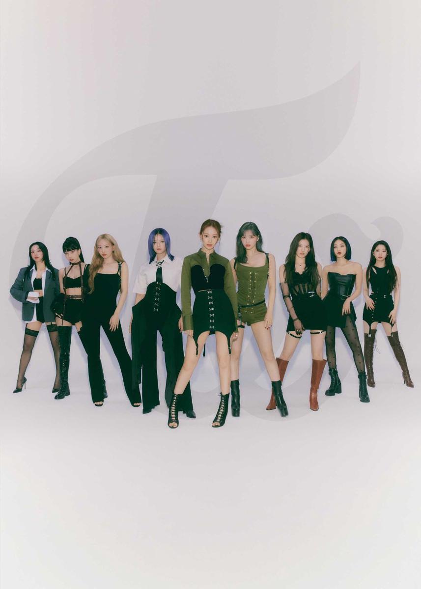 TWICE (Twitter.com/pandoramusic/)