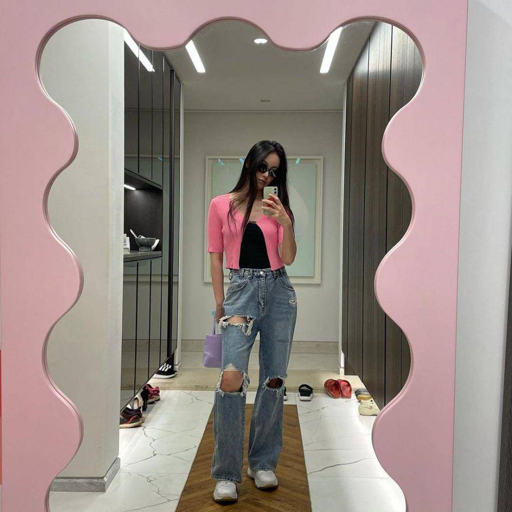 OOTD kasual ala Oh Yeon Seo (instagram.com/ohvely22)