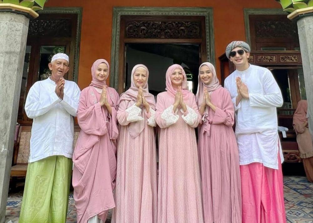 potret keluarga Mahdy Reza (instagram.com/mahdyrez)