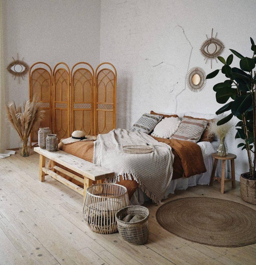kamar antai kayu (unsplash.com/shche_ team)