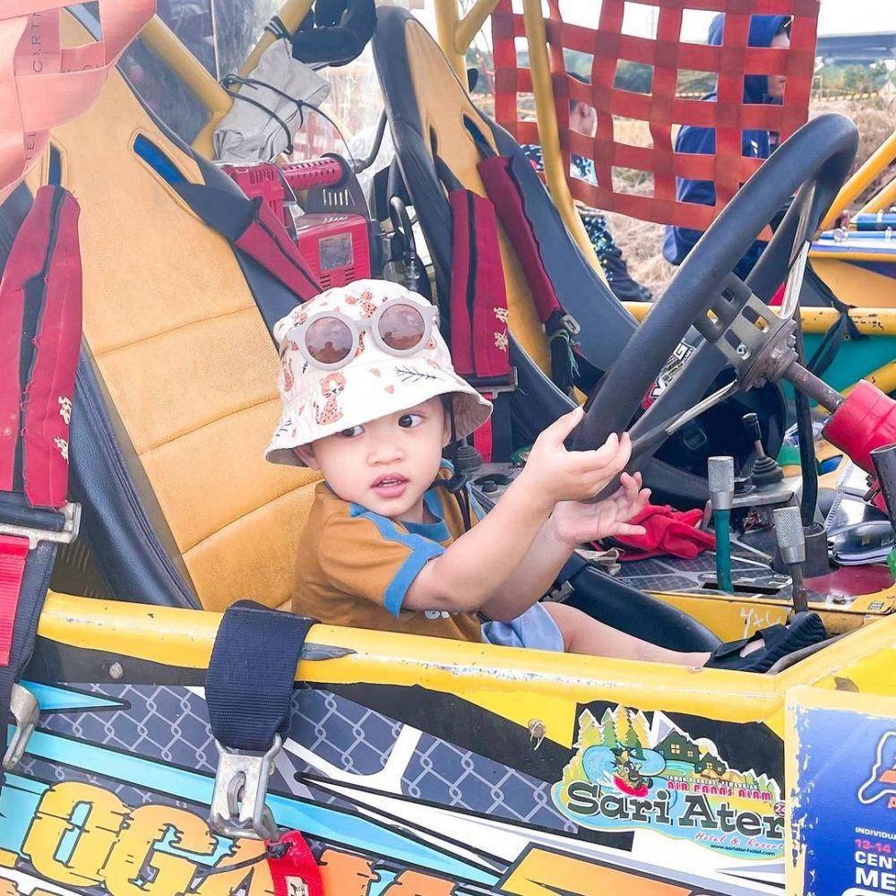 Erenoah Sanskara Ixora (instagram.com/wayanixora_)
