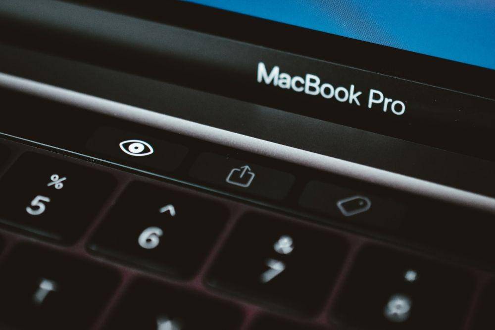 ilustrasi Touch Bar MacBook (unsplash.com/Hello I'm Nik)
