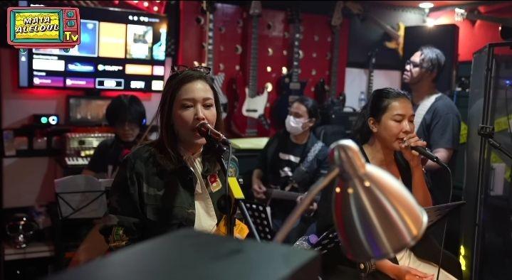 10 Momen Duo MAIA Latihan Jelang Manggung, Reuni Setelah 6 Tahun Bubar