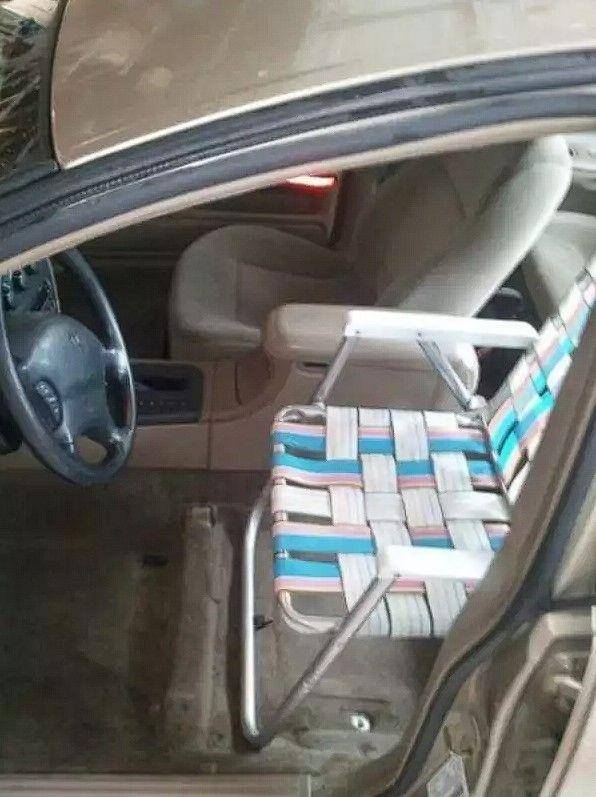 ide nyeleneh perbaiki mobil (twitter.com/bugaloop)