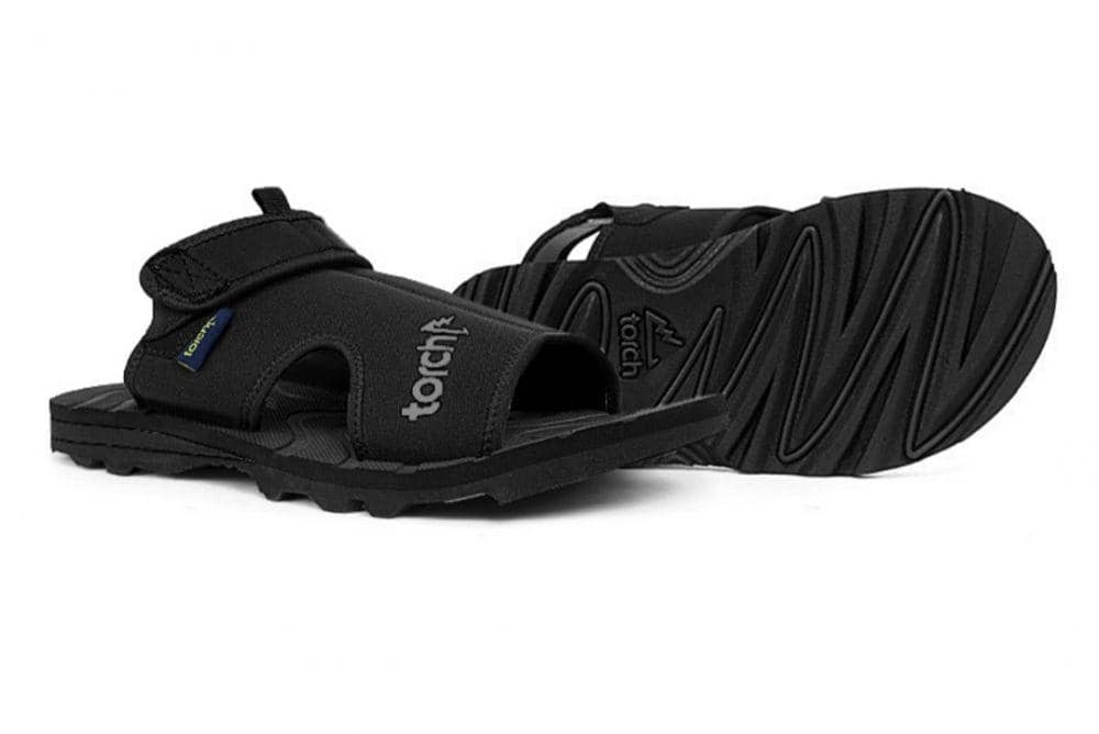 5 Produk Sandal Outdoor, Pilihan Pas untuk Kegiatan di Luar Ruangan!