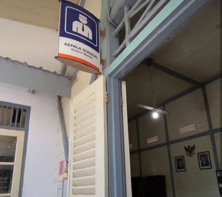 Stasiun Tanggung, Grobokan (instagram.com/kai121_)