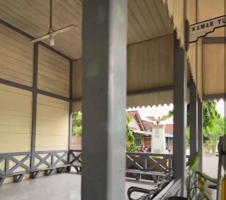 Stasiun Tanggung, Grobokan (instagram.com/kai121_)