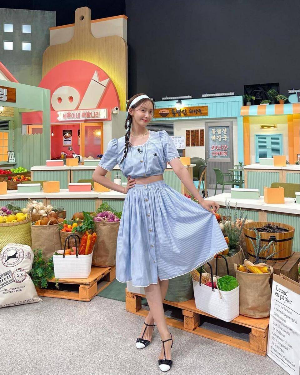 Yoona SNSD (instagram.com/yoona__lim)