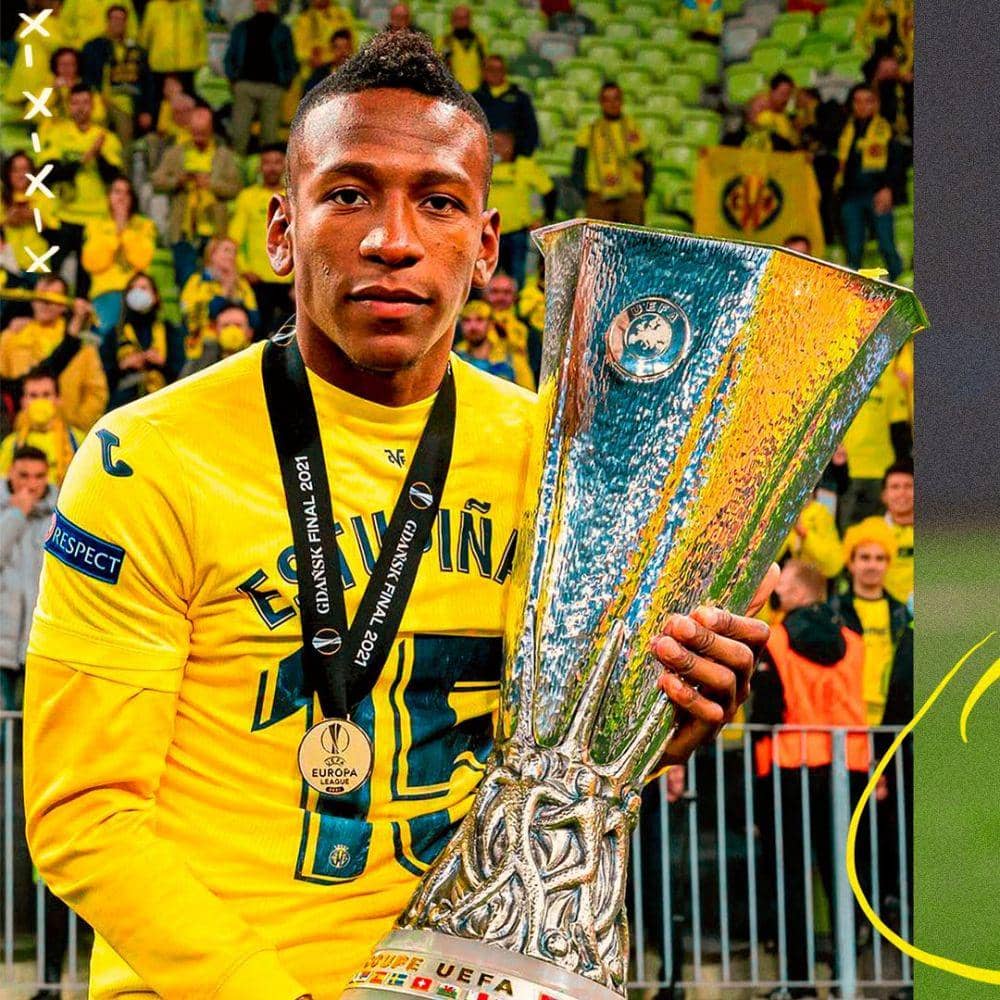 potret Pervis Estupinan (instagram.com/pervisestupinan_oficial)
