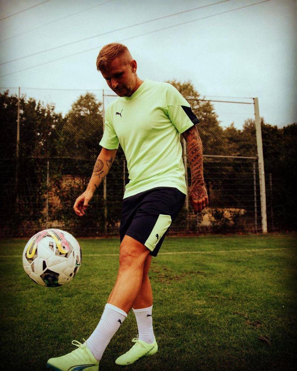 Jonathan Schmid sebagai brand ambassador Puma (instagram.com/j.schmid7)