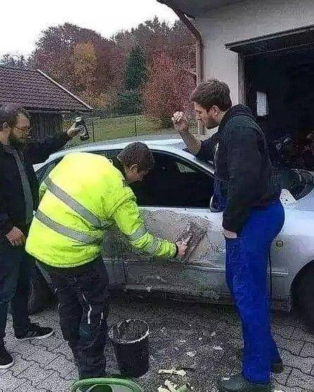 ide nyeleneh perbaiki mobil (instagram.com/wkwkland_real)