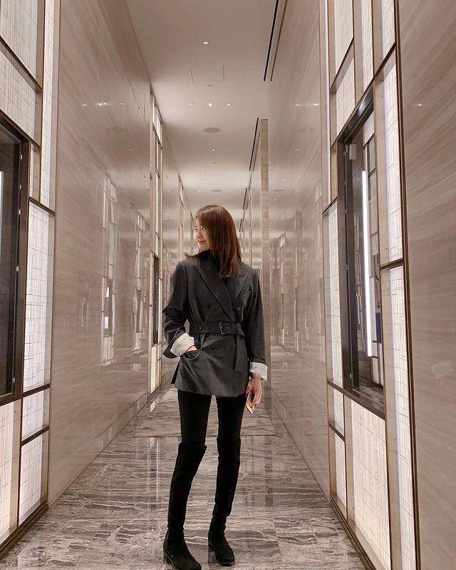 Yoona SNSD (instagram.com/yoona__lim)