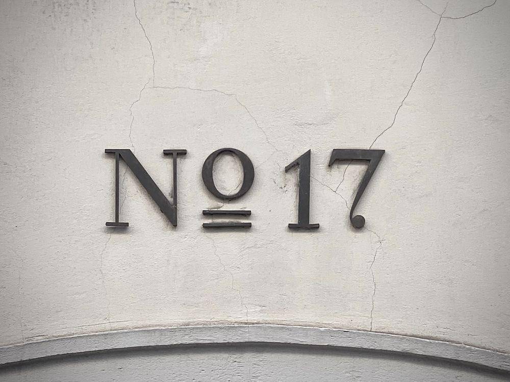 ilustrasi nomor 17 (Unsplash/Arno Senoner)