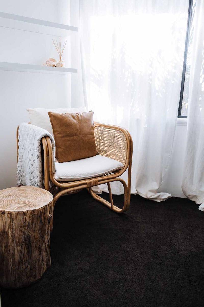 dekorasi sudut ruangan (pexels.com/Rachel Claire)