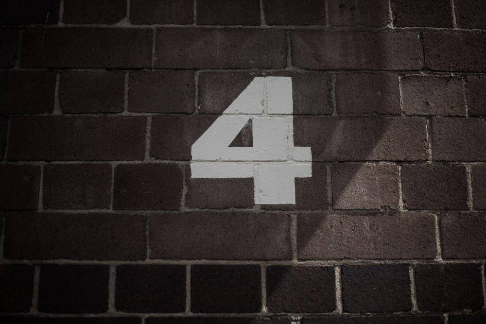 ilustrasi nomor 4 (Unsplash/Makarios Tang)