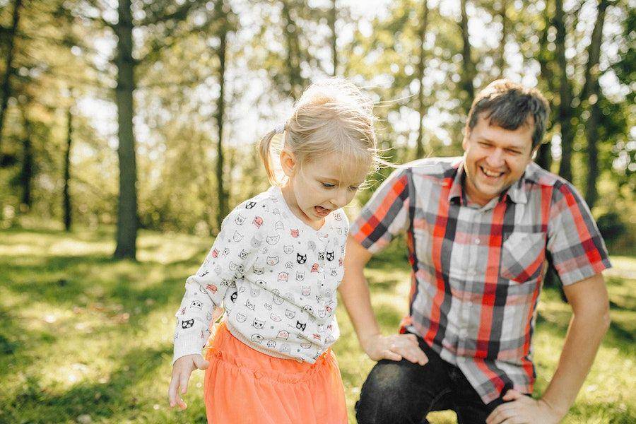 ilustrasi ayah dan anak perempuannya (pexels.com/Nataliya Vaitkevich)