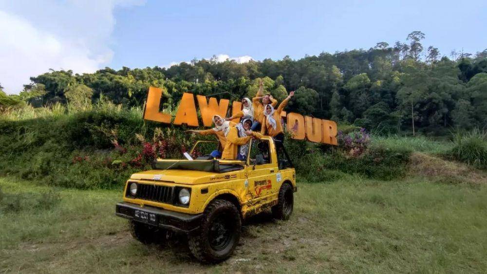 Jeep Lawu Tour Magetan (instagram.com/jeepwisata_magetan)