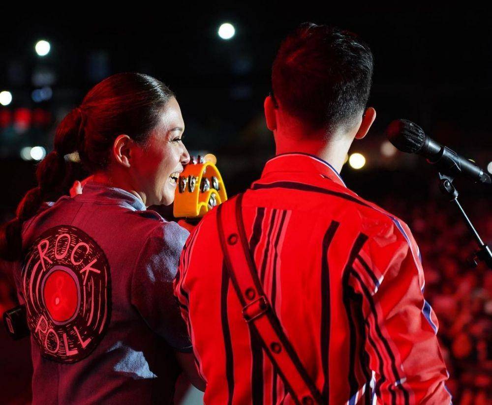 Maia Estianty satu panggung bareng Al, El, dan Dul (instagram.com/alghazali7)