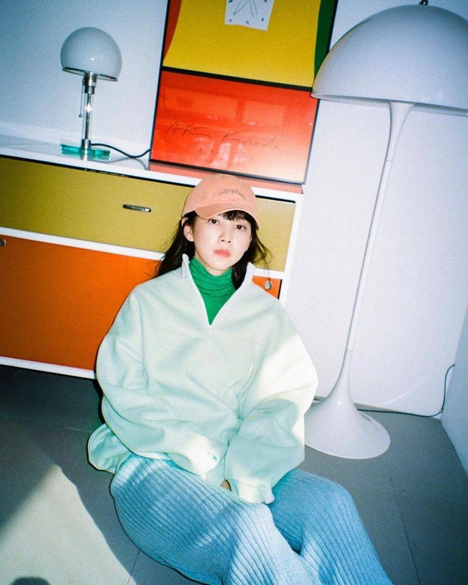 OOTD colorful ala Yoon Seung Ah (instagram.com/doflwl)