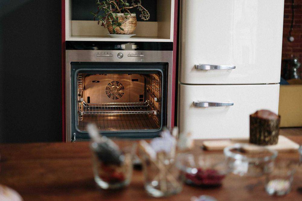 Ilustrasi oven (pexels.com/id-id/@cottonbro/)