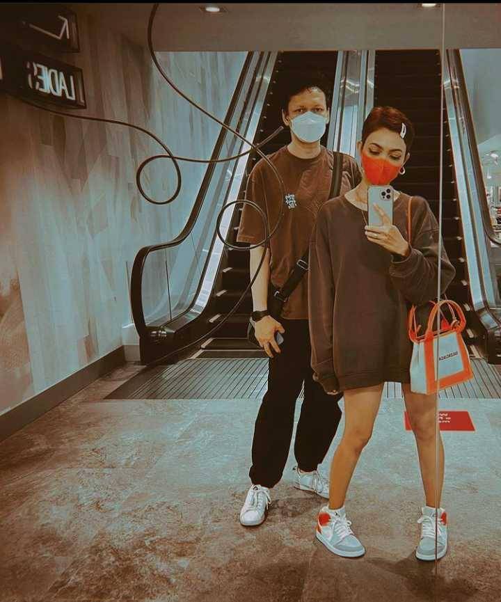 Rina nose dan suami (Instagram.com/rinanose)