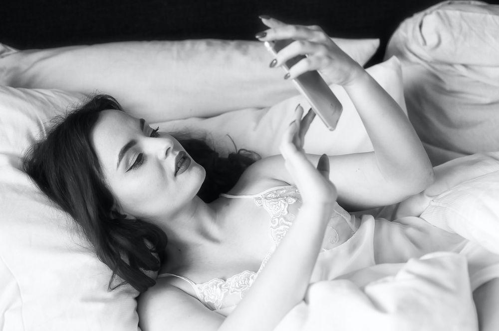 5 Hal yang Harus Diwaspadai saat Sexting, Biar Kamu Aman!