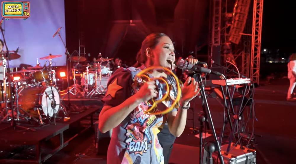 Maia Estianty satu panggung bareng Al, El, dan Dul (instagram.com/alghazali7)