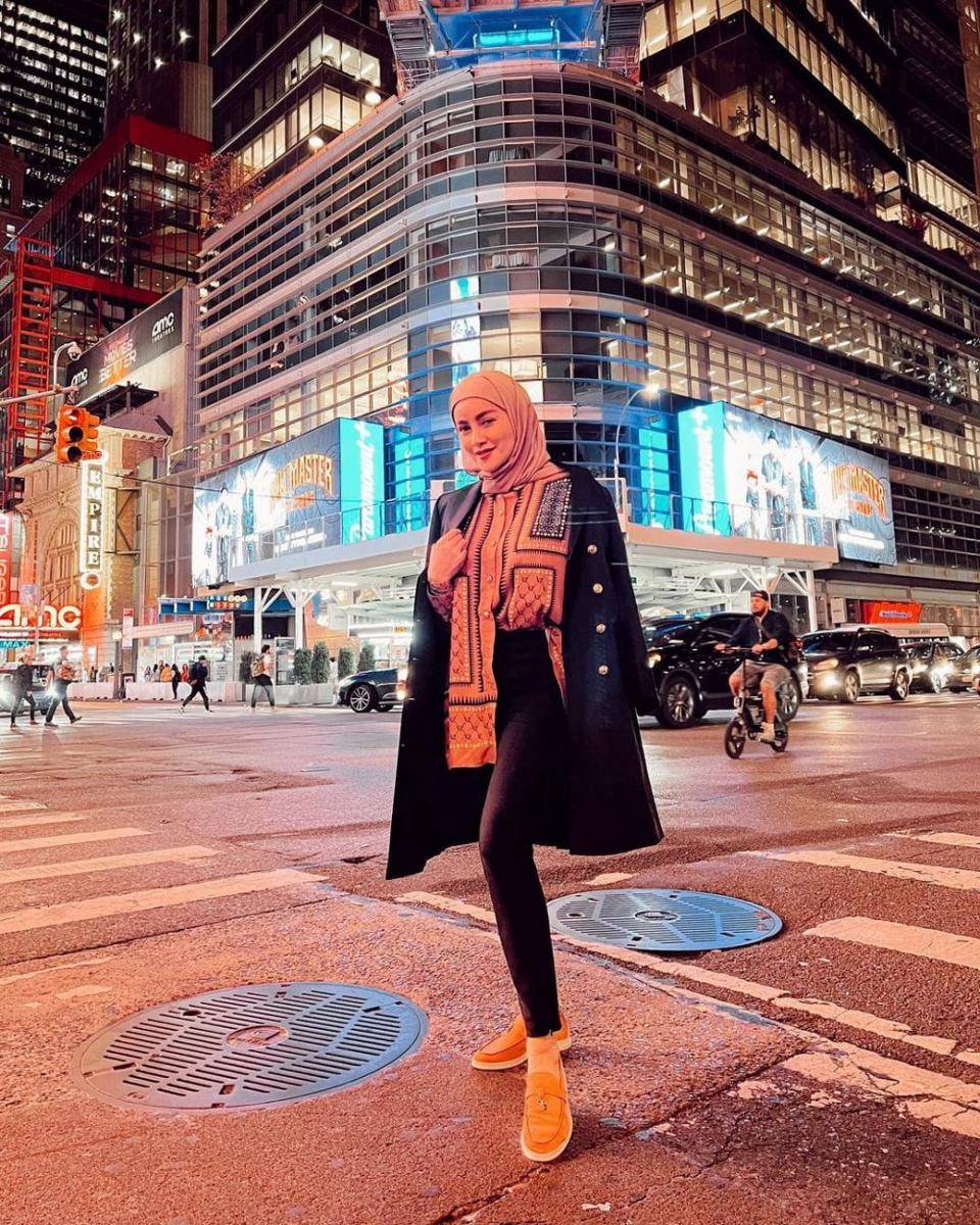 Olla Ramlan (instagram.com/ollaramlan)