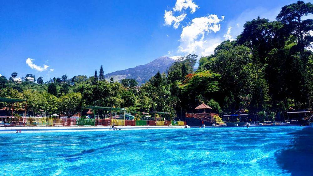8 Rekomendasi Kolam Renang Hits Mojokerto