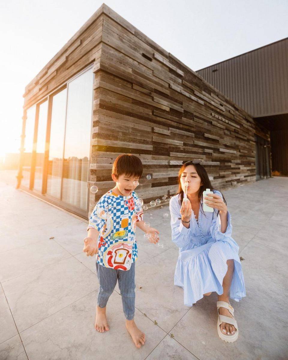 Arnold Poernomo dan keluarga (Instagram.com/tiffaniysoetanto/)