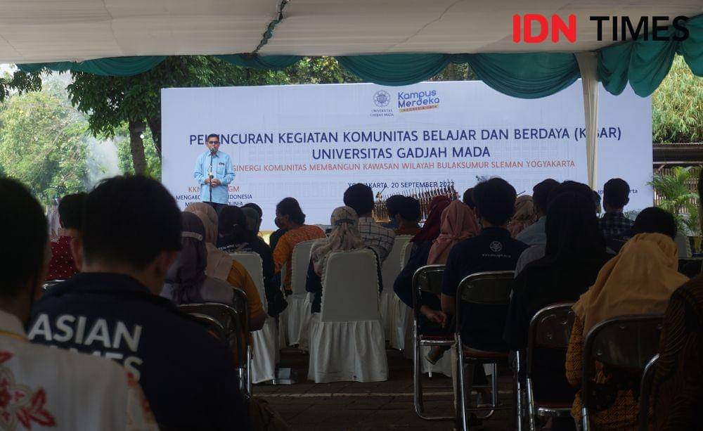 Peluncuran KIBAR UGM, di Sungai Code, Sinduadi, Mlati, Sleman, Selasa (20/9/2022).