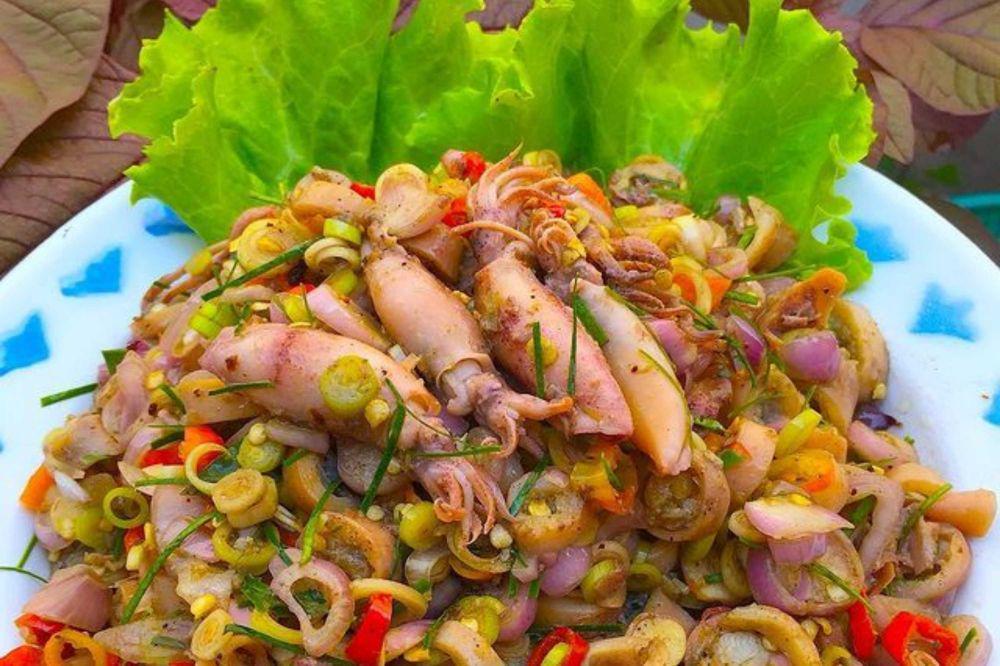 Resep Cumi Asin Sambal Matah, Pedasnya Bikin Kalap Makan Nasi Nih!