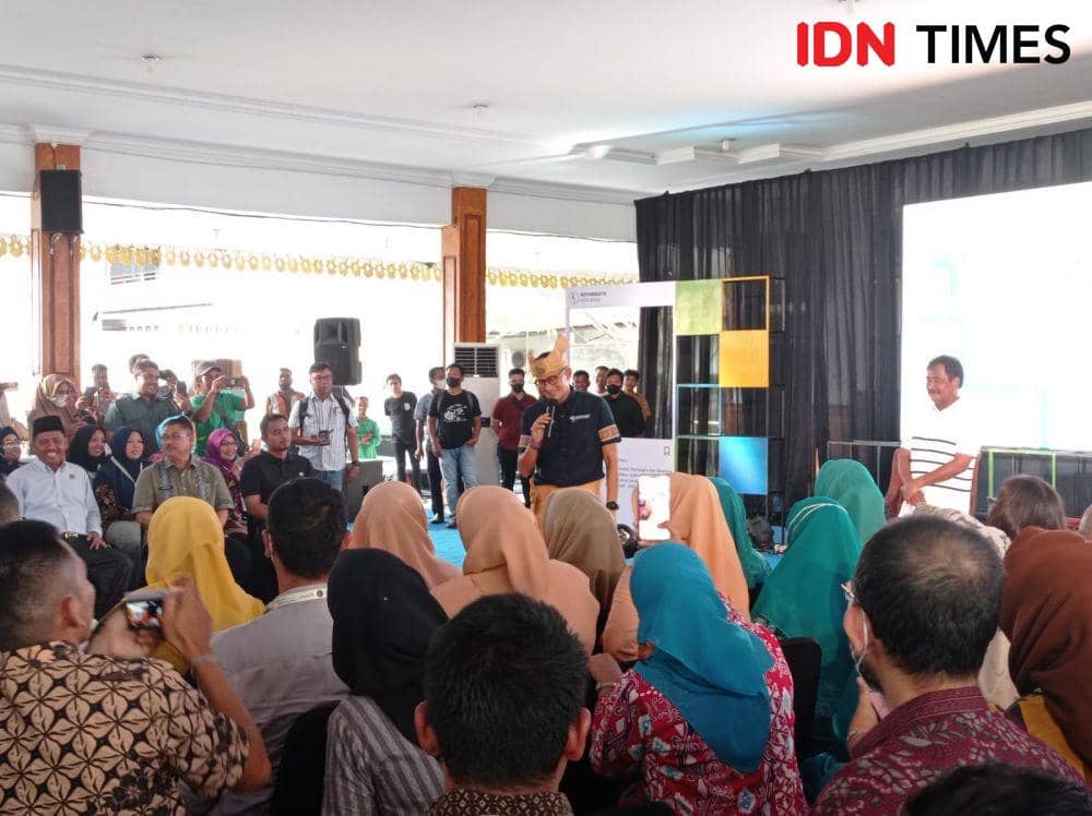 Menparekraf Sandiaga Salahuddin Uno, berkunjung ke Kota Binjai, Sumatra Utara (IDN Times/ Bambang Suhandoko)