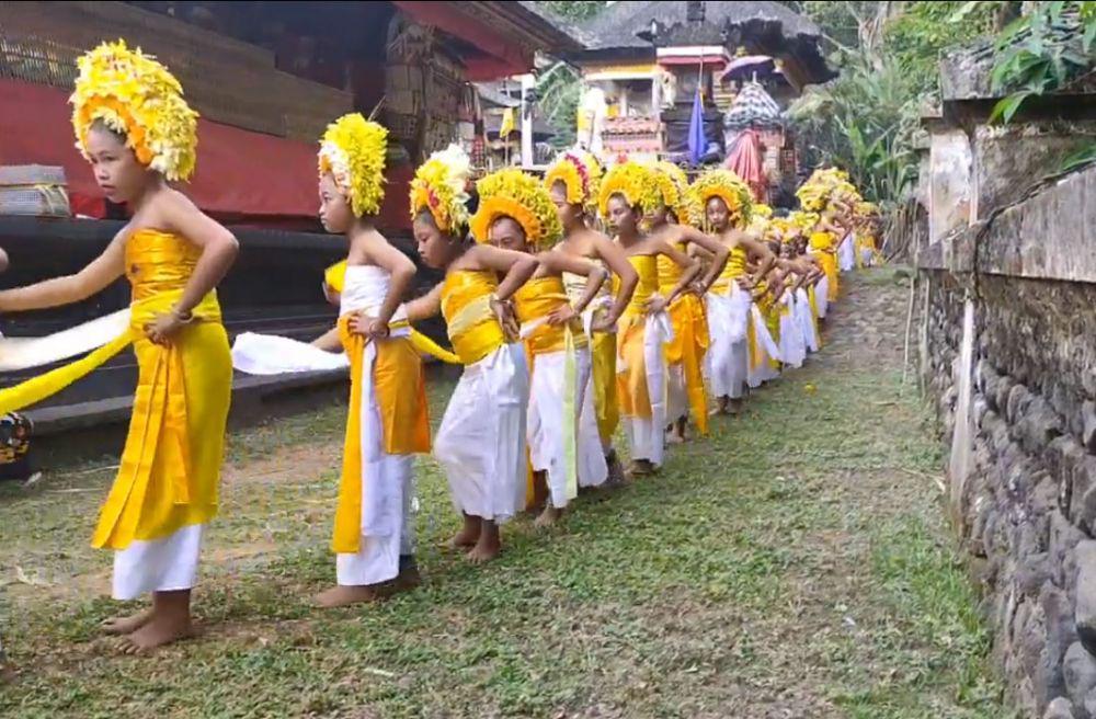 Tari Rejang Pusung. (YouTube.com/BUDAYA BALI)