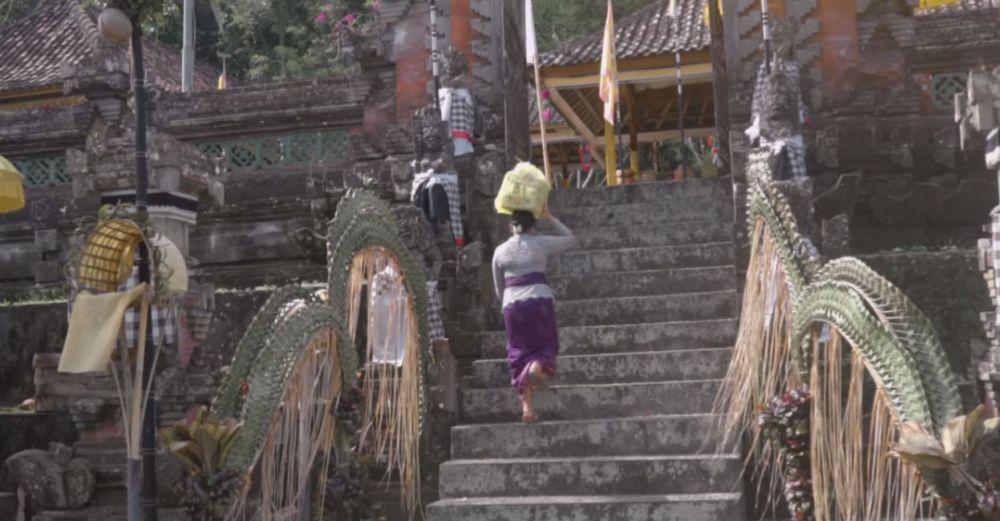 Pura Pucak Demulih sebagai lokasi pementasan Tari Rejang Wastra. (YouTube.com/ST Murdha Citta)
