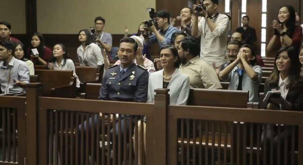 Denny Sumargo berseragam sipir (dok. youtube.com/Falcon)