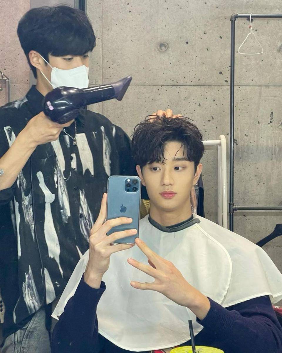 Kim Jae Won (instagram.com/rlawodnjs_)