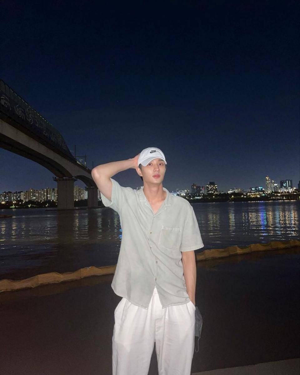 Kim Jae Won (instagram.com/rlawodnjs_)