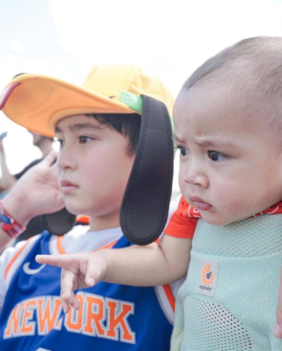potret Rayyanza dan Rafathar (instagram.com/raffinagita1717)