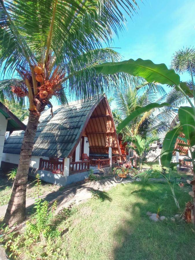 Potret Follow the Rabbit Bungalow di Gili Air, Lombok (newstayplace.com)