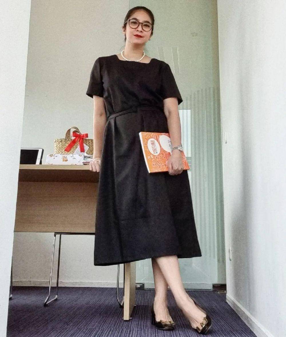 Koleksi dress Novita Angie (instragram.com/novitaangie)