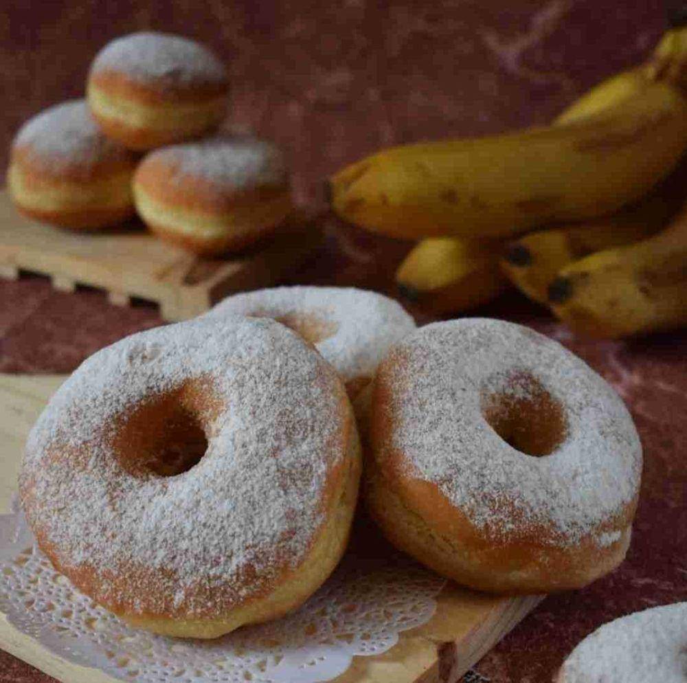 Donat pisang (yummy.co.id/Nila Iswahyudi)