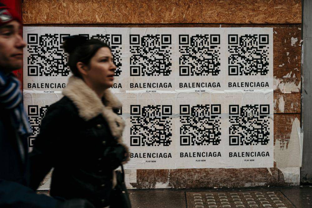 ilustrasi kumpulan QR code (unsplash.com/heftiba)