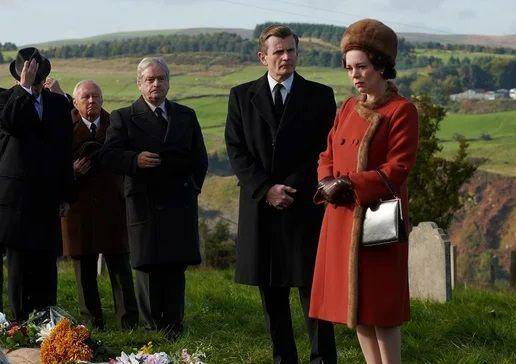 Tokoh Ratu Elizabeth di The Crown. (popculture.com)