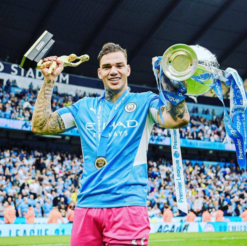 Ederson Moraes (instagram.com/ederson93)